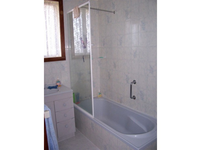 24 Morris Avenue, Devonport TAS 7310