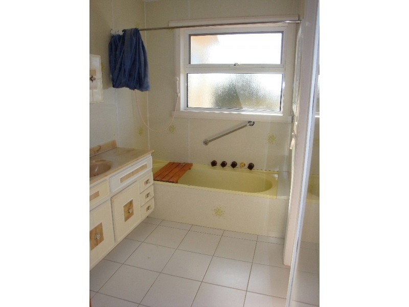 12 Croft Avenue, Devonport TAS 7310