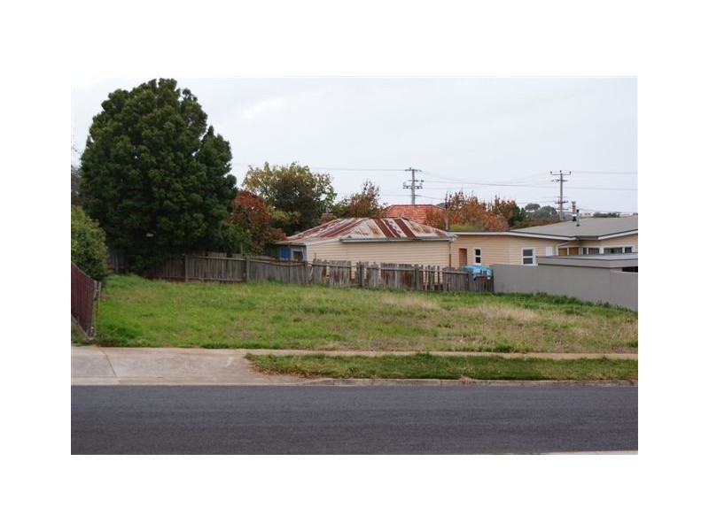 19 Haines Place, Devonport TAS 7310