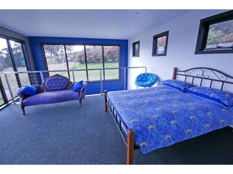 8 Riverview Avenue, East Devonport TAS 7310