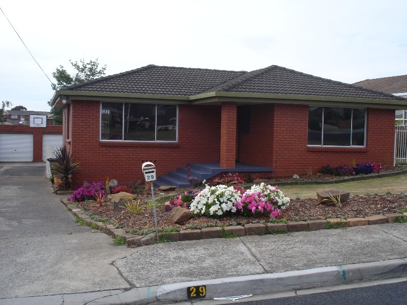 29 Frond Place, Devonport TAS 7310