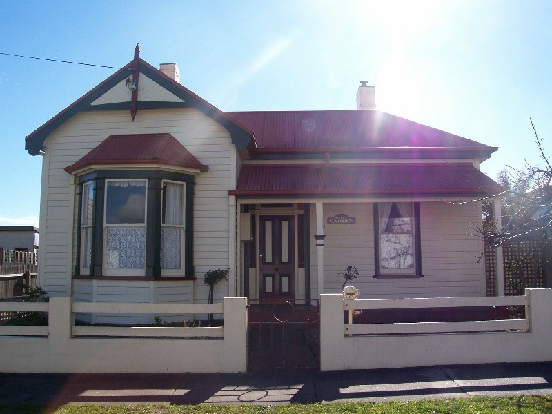 80 Steele Street, Devonport TAS 7310