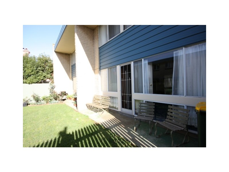 2/3 Percy Street, Devonport TAS 7310