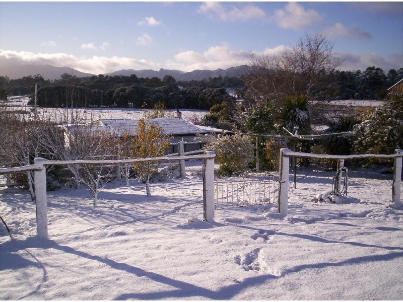 864 Cradle Mountain Road, Erriba TAS 7310