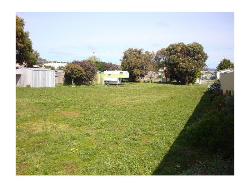 11 Gwynne Street, East Devonport TAS 7310
