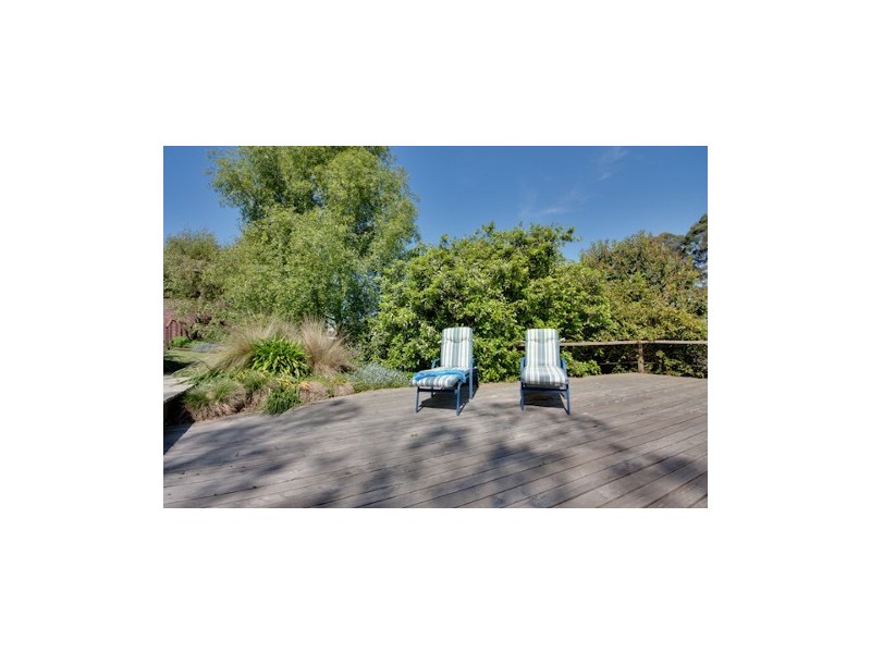 95 Middle Road, Devonport TAS 7310