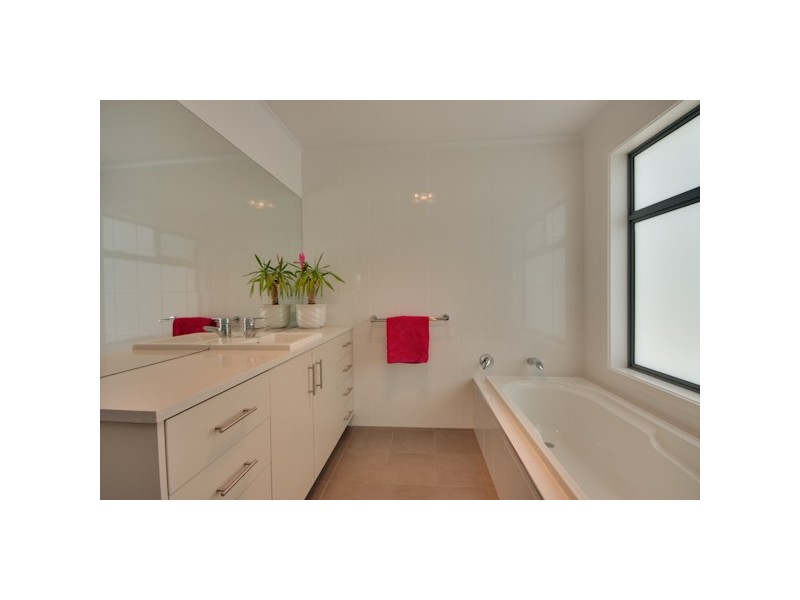 92 Lovett Street, Devonport TAS 7310