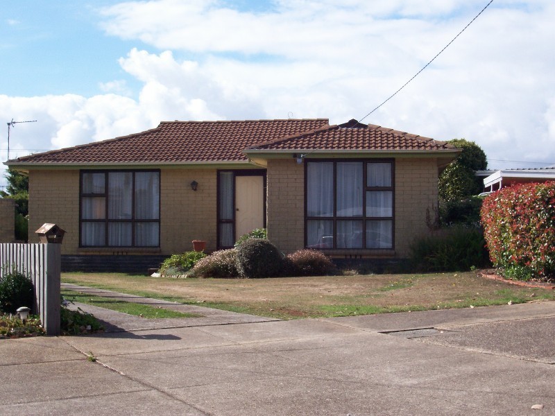 5 Glen Court, Devonport TAS 7310