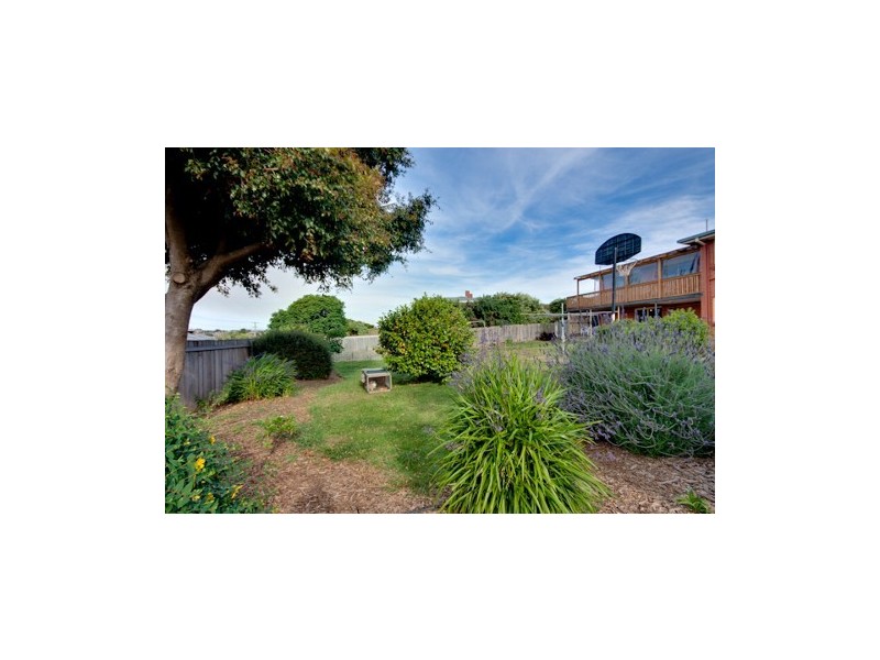 4 Willow Avenue, Devonport TAS 7310