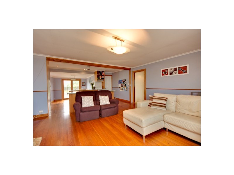 34 Surrey Street, Devonport TAS 7310