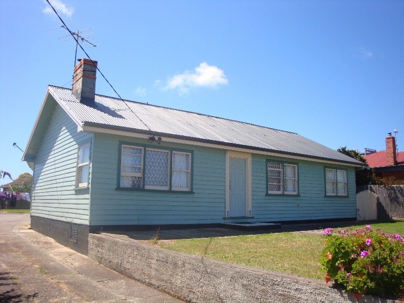 34 Surrey Street, Devonport TAS 7310