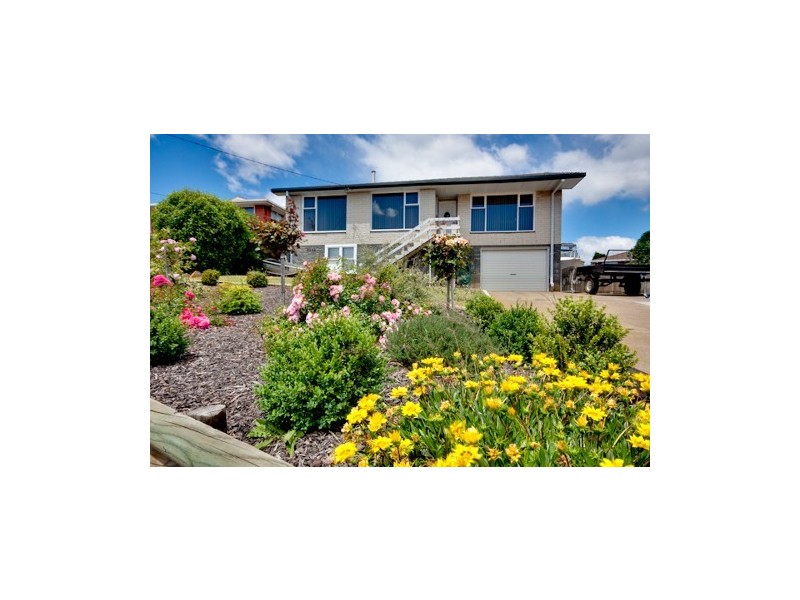 60 Torquay Road, East Devonport TAS 7310
