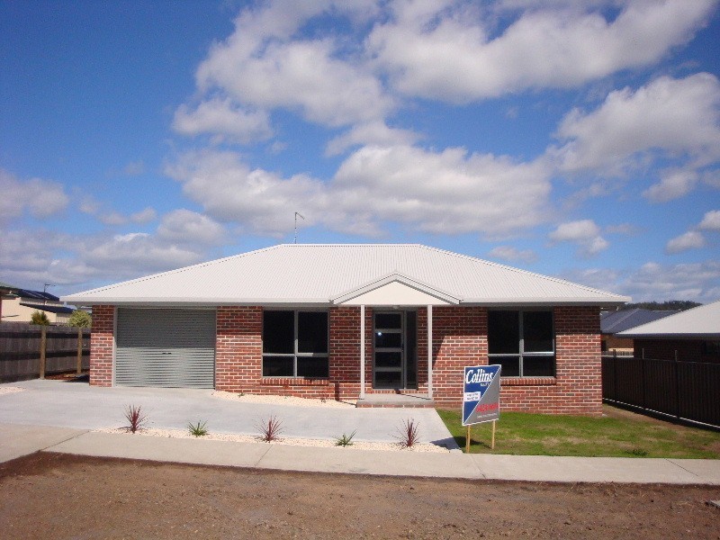 2/1 Cherry Grove, Latrobe TAS 7307