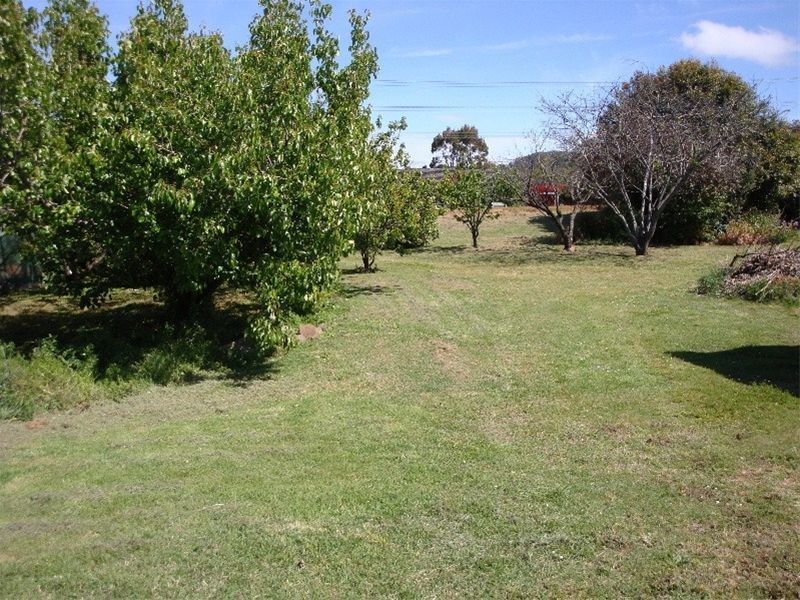 82 Stony Rise Road, Devonport TAS 7310