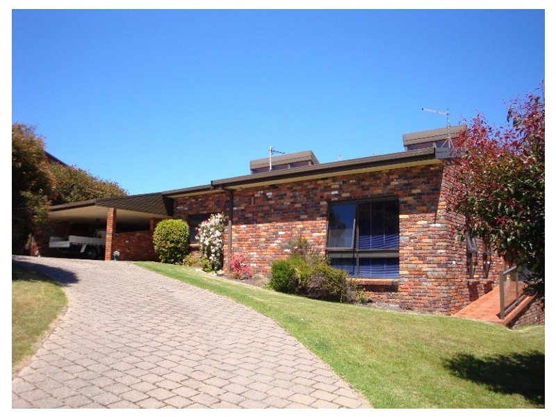 36 Highfield Road, Ambleside TAS 7310