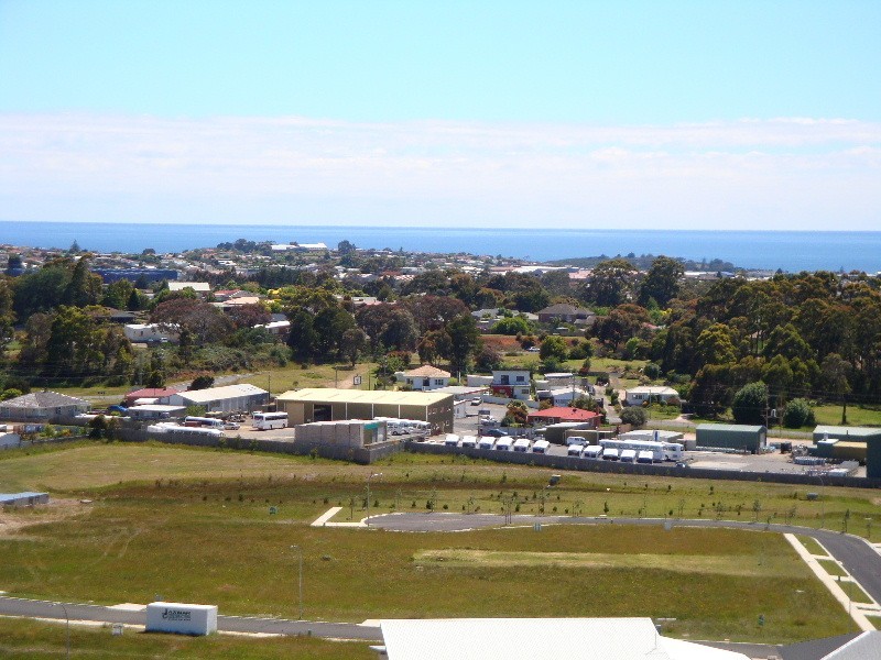 30 Leary Avenue, Devonport TAS 7310