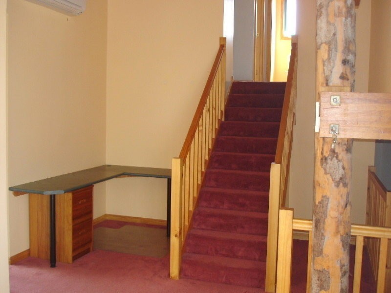 8 Dudley  Crescent, Ulverstone TAS 7315