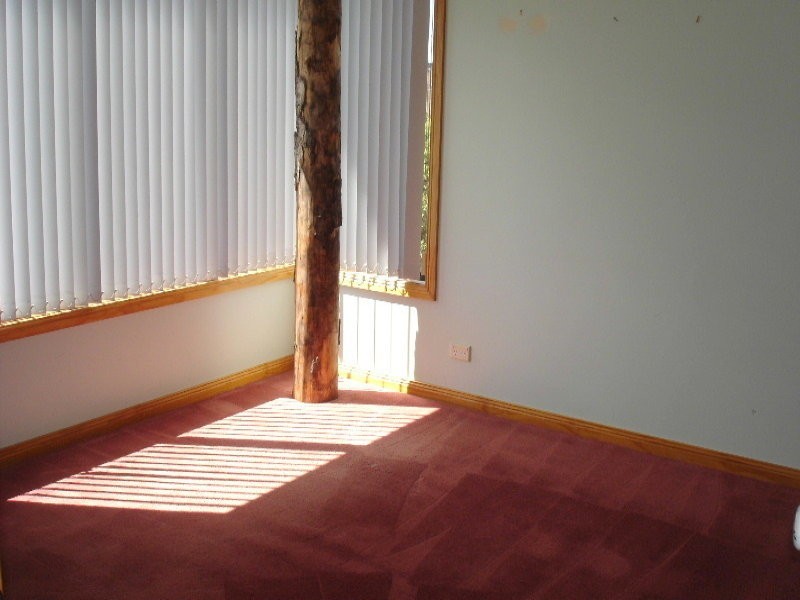 8 Dudley  Crescent, Ulverstone TAS 7315