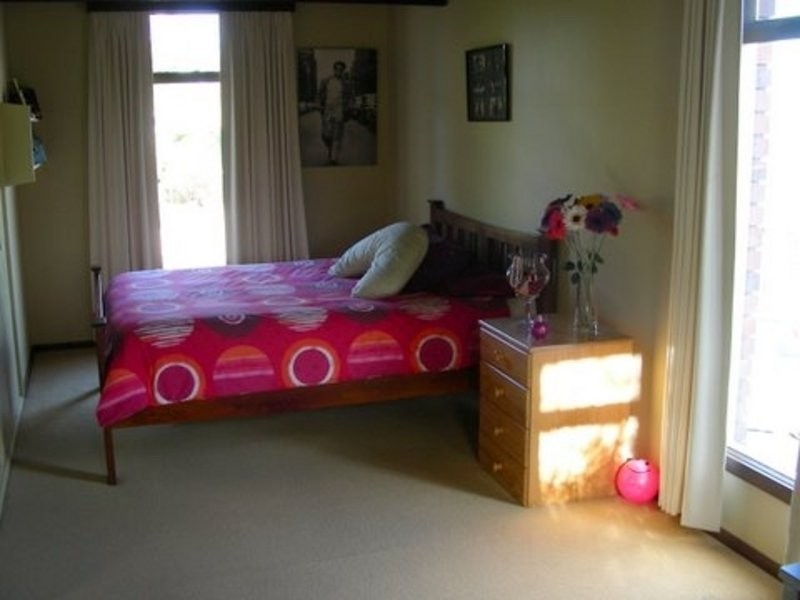 95 Middle Road, Devonport TAS 7310