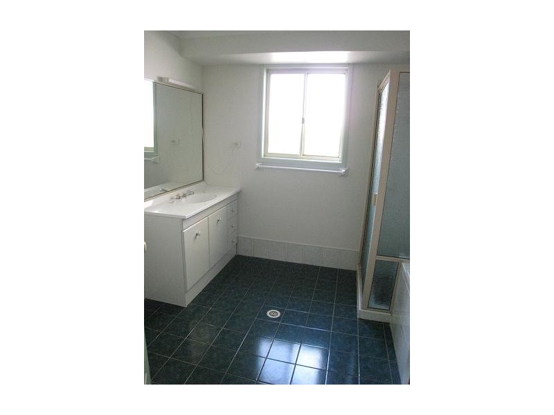 21 Ellesmere Street, Panania NSW 2213