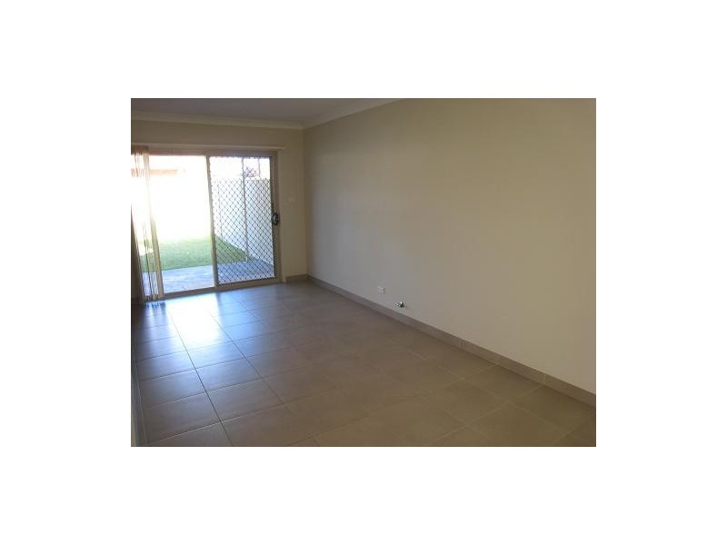 1/7 Carson Street, Panania NSW 2213