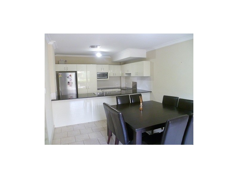 1/831 Henry Lawson Drive, Picnic Point NSW 2213
