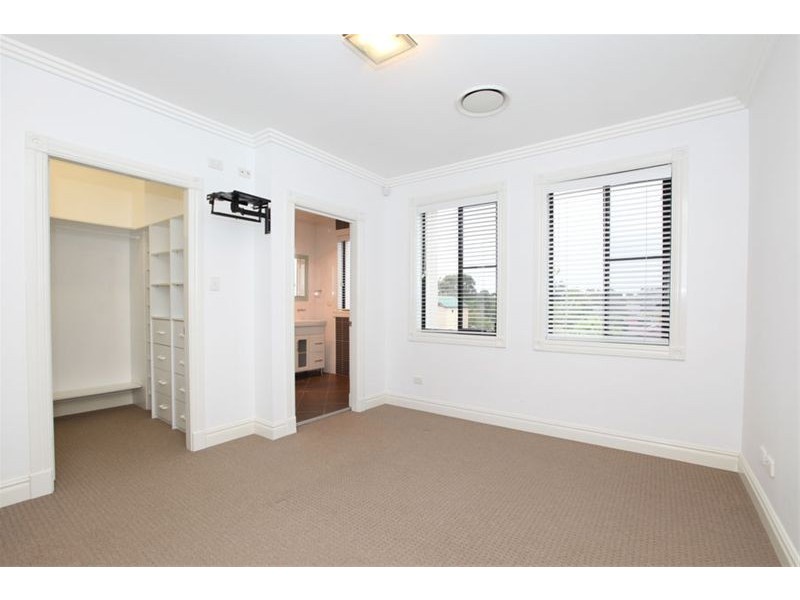 39A Mackinnon Avenue, Padstow NSW 2211