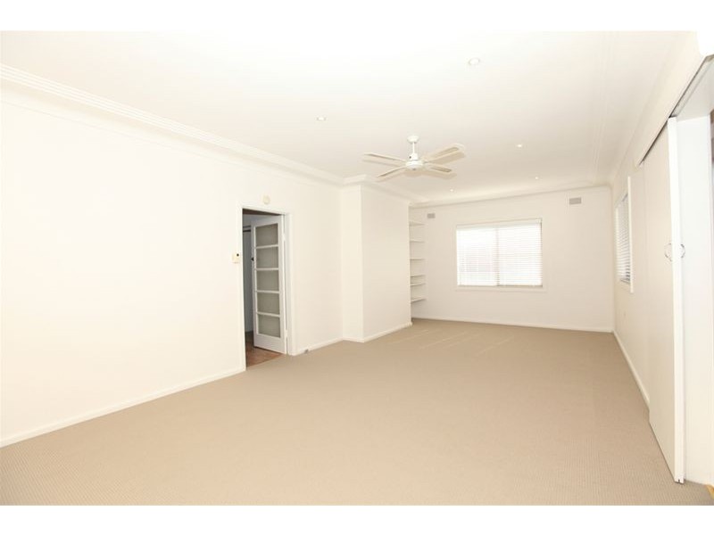 5 Picnic Point Road, Panania NSW 2213