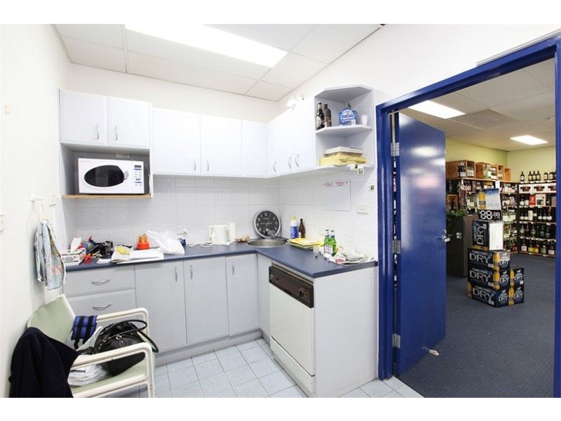 22 Maclaurin Avenue, East Hills NSW 2213