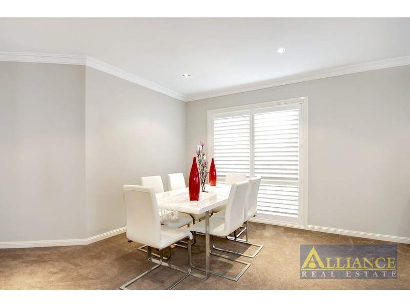 176 Lambeth Street, Picnic Point NSW 2213