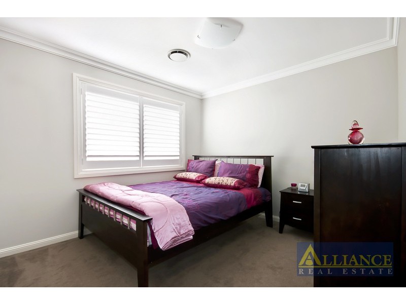 176 Lambeth Street, Picnic Point NSW 2213