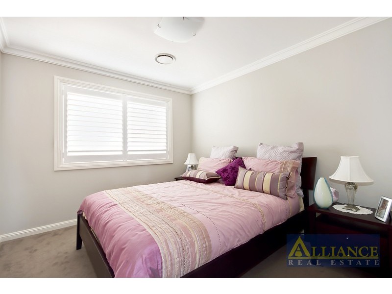 176 Lambeth Street, Picnic Point NSW 2213