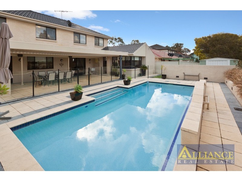 7 Torch Street, Voyager Point NSW 2172