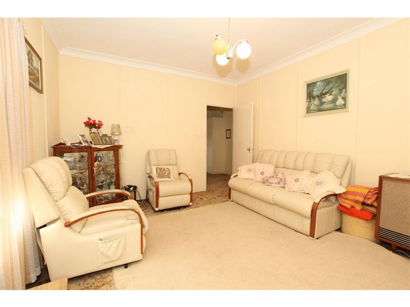 5 Cheatle Street, East Hills NSW 2213