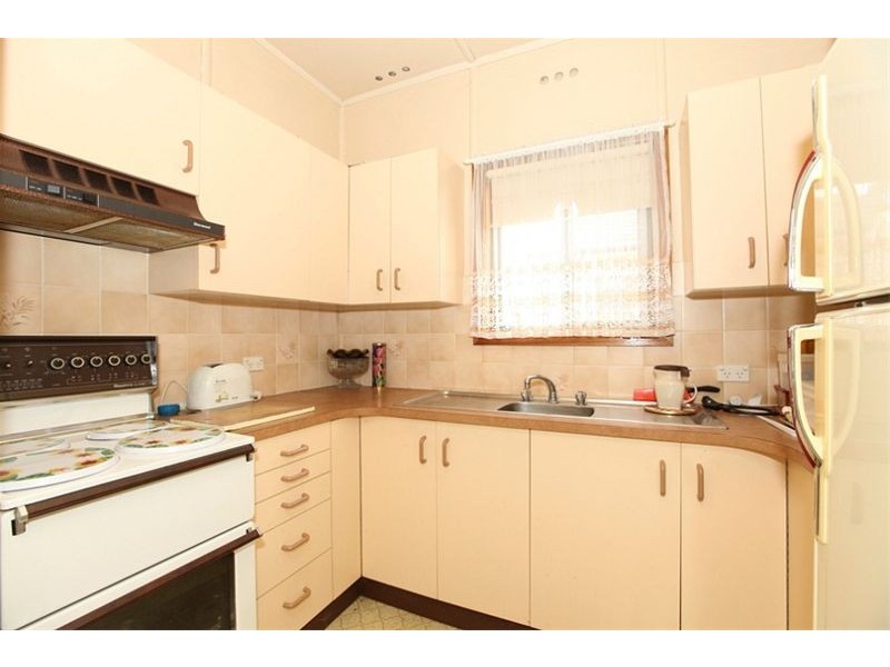 5 Cheatle Street, East Hills NSW 2213