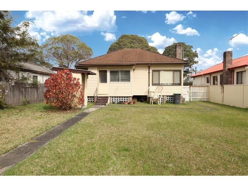5 Cheatle Street, East Hills NSW 2213