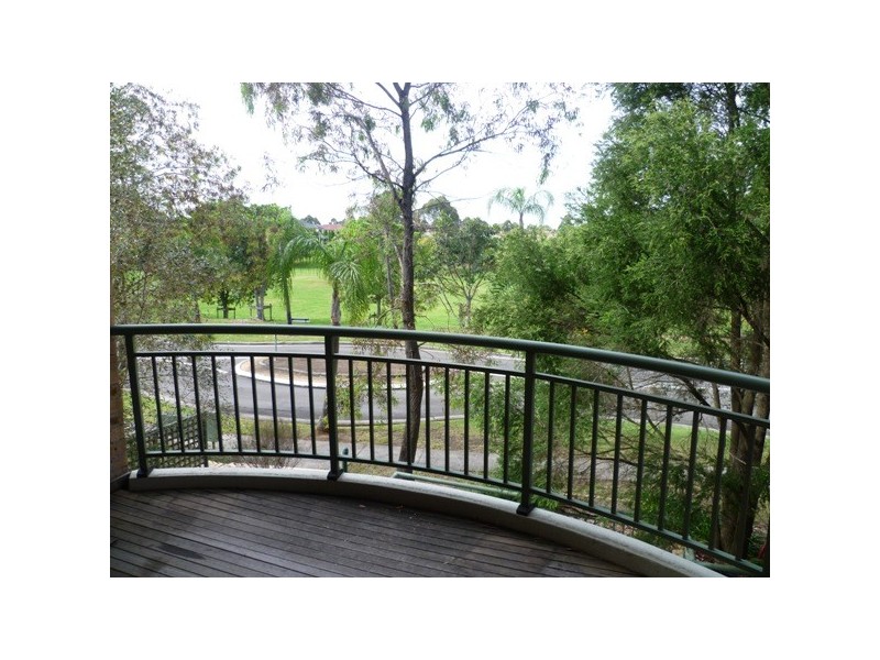 10/16 Frank Oliveri Drive, Chipping Norton NSW 2170