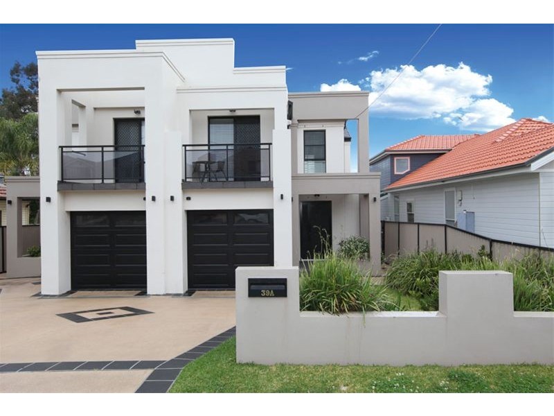 39A Mackinnon Avenue, Padstow NSW 2211