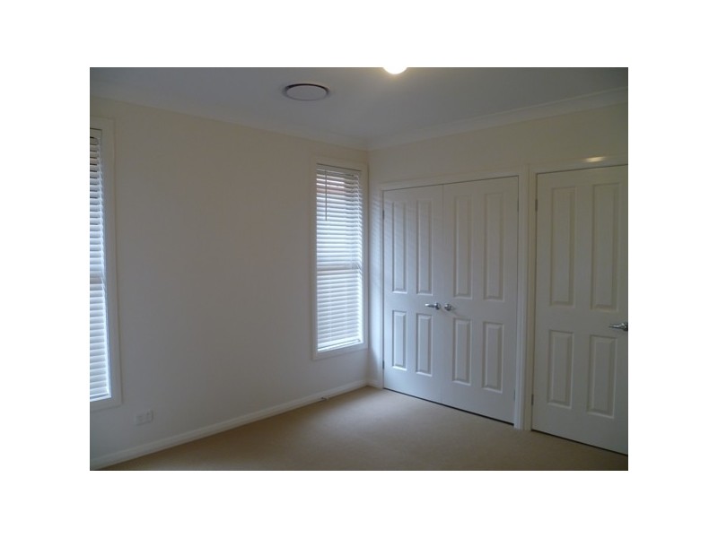 34B Cook Crescent, East Hills NSW 2213