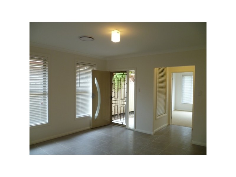 34B Cook Crescent, East Hills NSW 2213