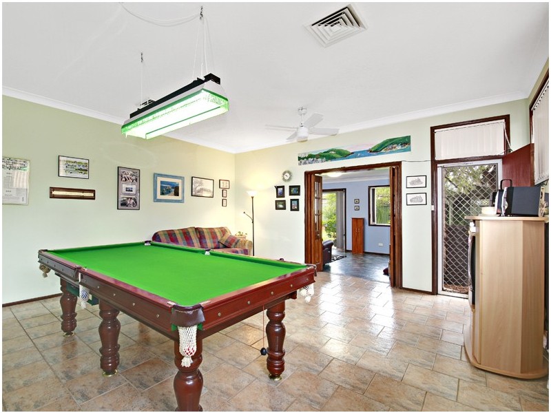 27 Windermere Crescent, Panania NSW 2213