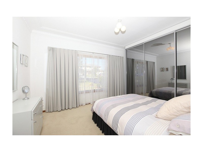 116 Kennedy Street, Picnic Point NSW 2213