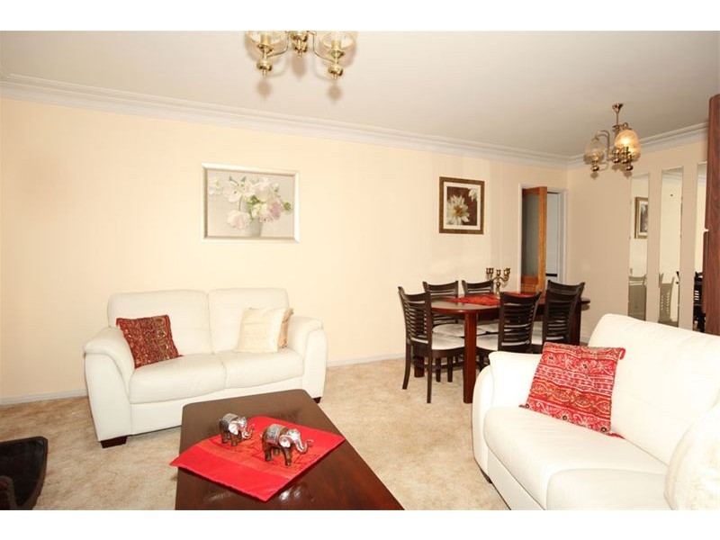 795 Henry Lawson Drive, Picnic Point NSW 2213