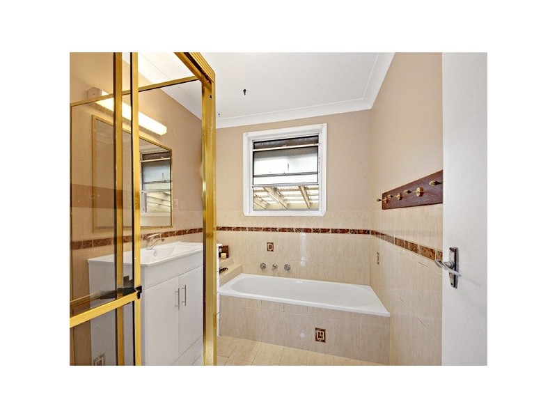 709 Henry Lawson Drive, East Hills NSW 2213