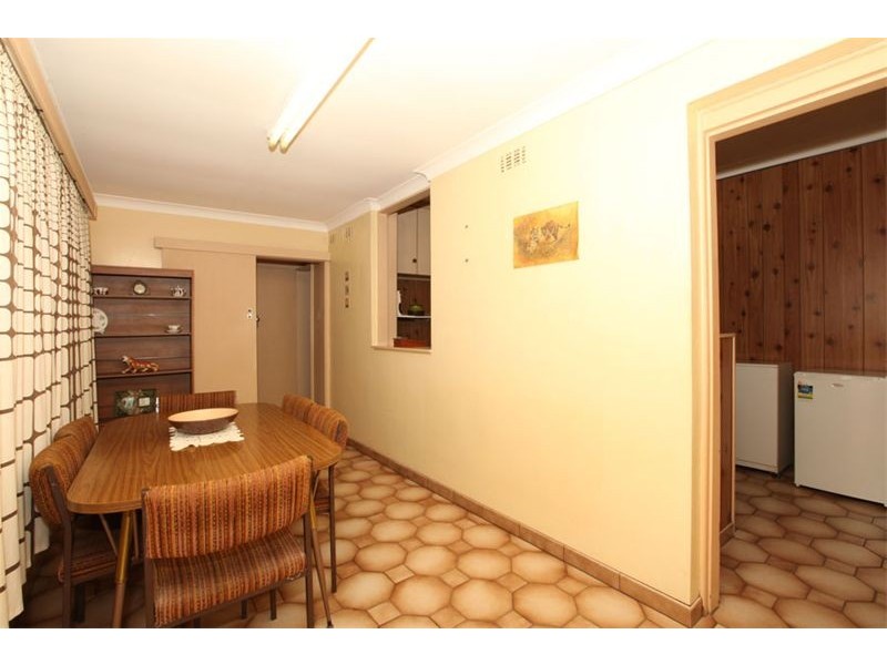 6 Rhonda Street, Revesby NSW 2212