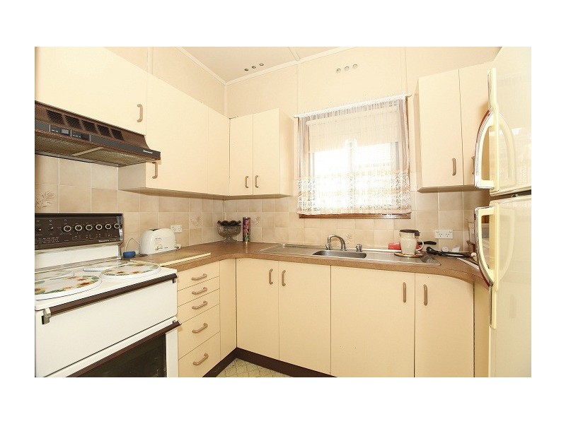 5 Cheatle Street, East Hills NSW 2213