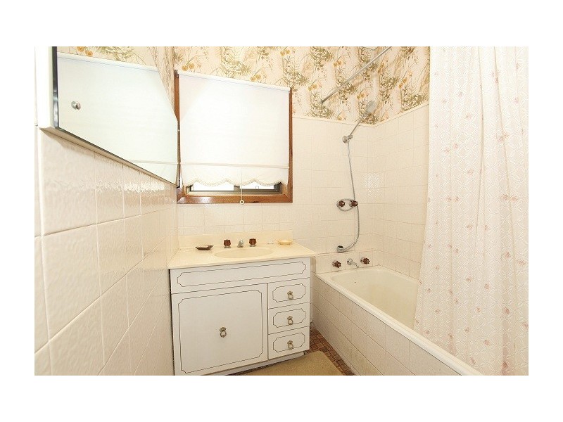 5 Cheatle Street, East Hills NSW 2213