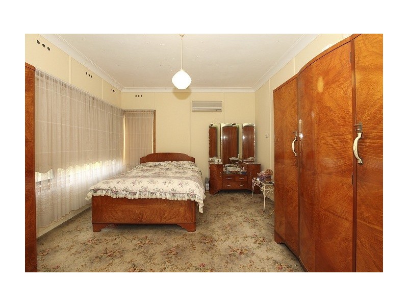 5 Cheatle Street, East Hills NSW 2213