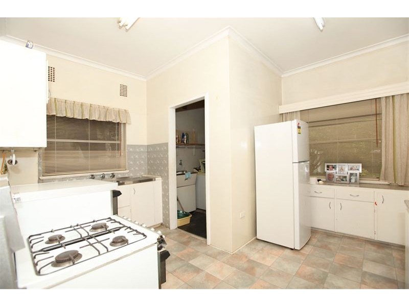 16 Picnic Point Road, Panania NSW 2213