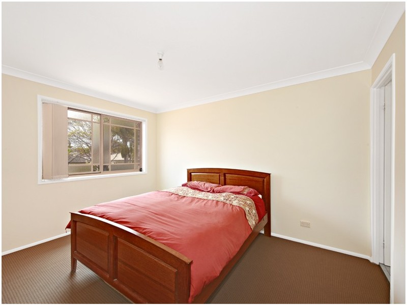 18A Cheatle Street, East Hills NSW 2213